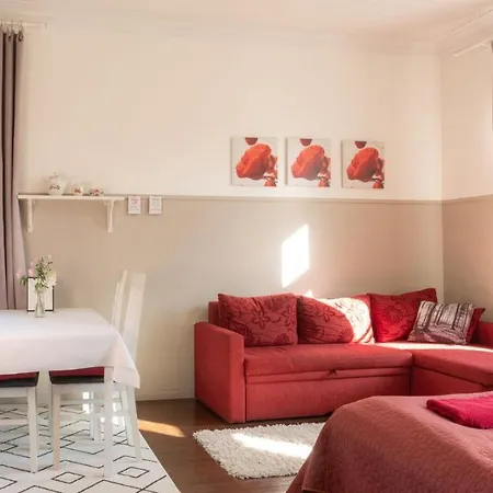 Huoneistohotelli Marja Lejlighedshotel